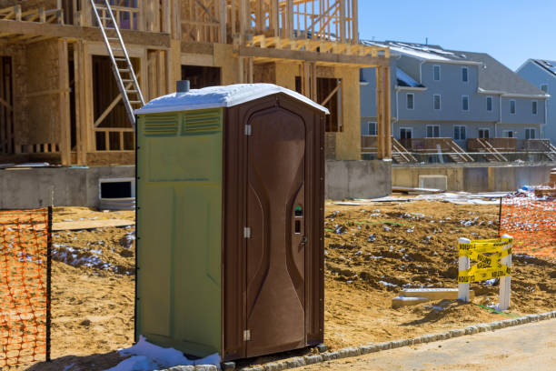 Porta potty rental for outdoor events in Lemoore Station, CA